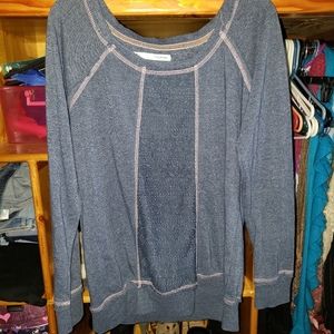 Women's long sleeve top